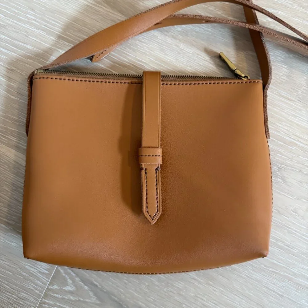 J. Crew Ryann Smooth Leather Crossbody Bag Purse Minimalist Tan Camel